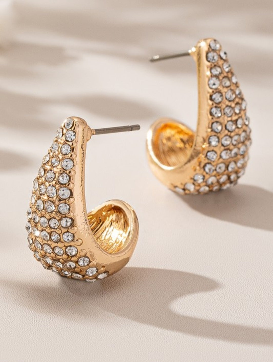 Rhinestone puffy eardrops earrings